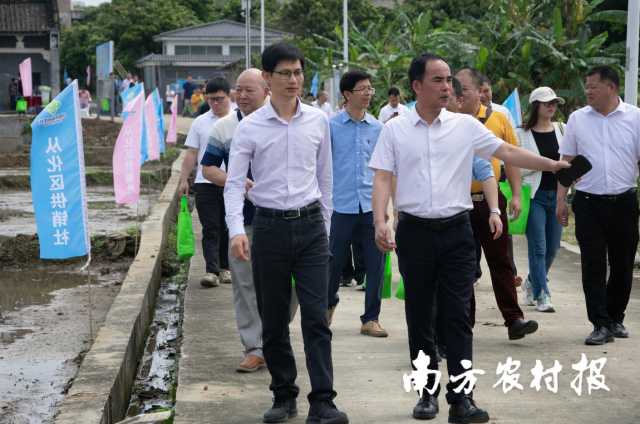 4 2024年广州市供销合作总社农业社会化服务社村合作推介会现场。.png