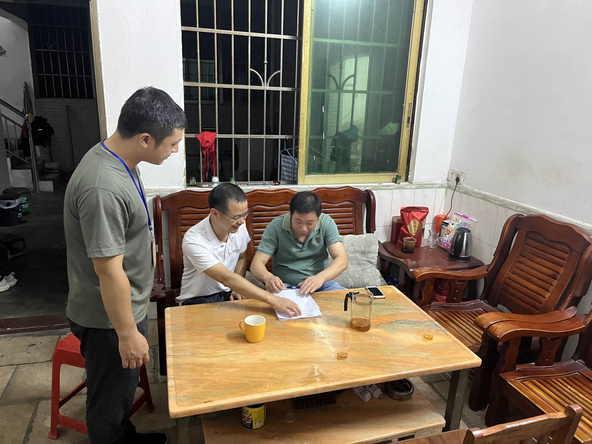 推进入户警示教育 (2).jpg